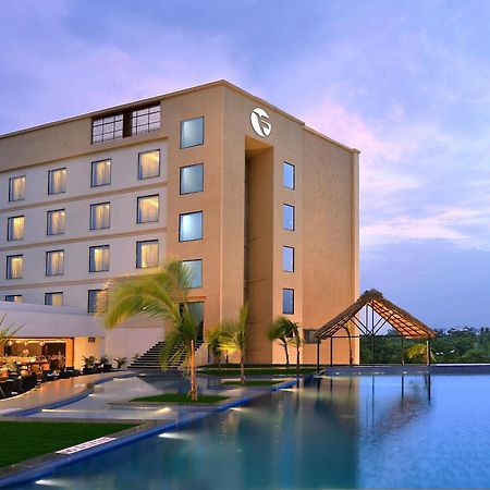 ฟอร์จูนซีเล็คแกรนด์ริดจ์ Hotel ตีรูปาติ ภายนอก รูปภาพ The Park, Mysore