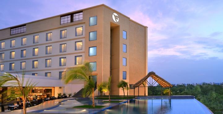 ฟอร์จูนซีเล็คแกรนด์ริดจ์ Hotel ตีรูปาติ ภายนอก รูปภาพ The Park, Mysore